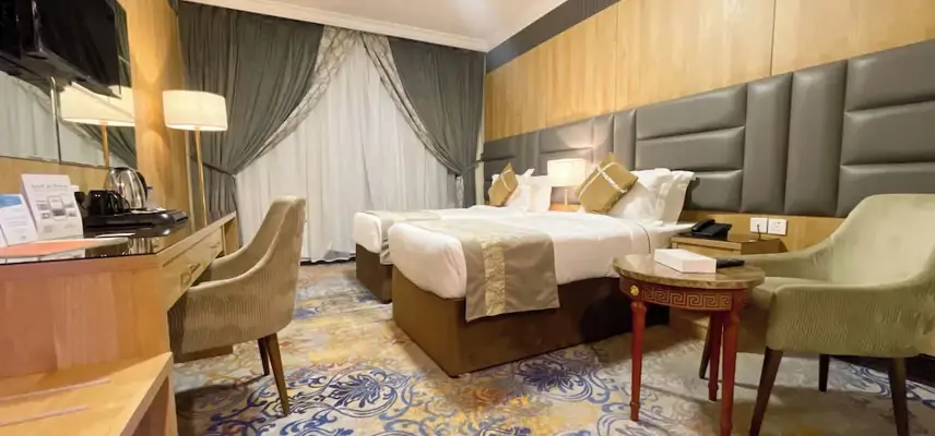 Zowar International Hotel image